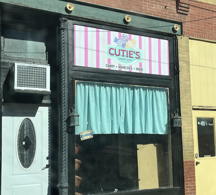 Cuties Sweet Shop (Bedford,&nbspIA)